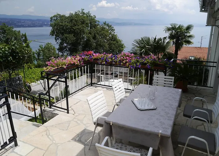 Apartment Romana